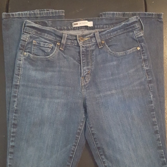 Levis 515 boot cut 28" waist - Picture 3 of 5